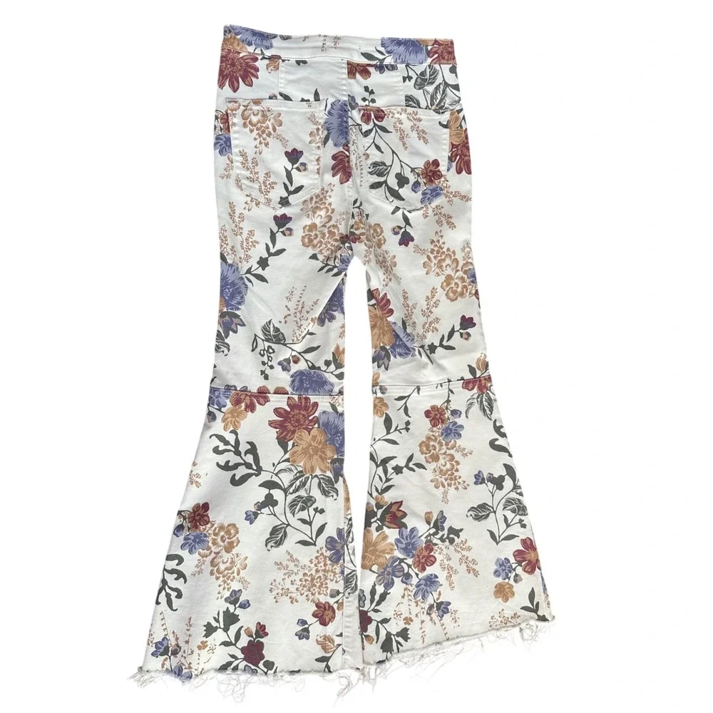 Free People "We The Free" Youthquake floral printed crop flare jeans Size 25 - Picture 2 of 6